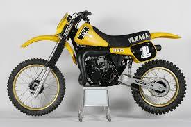 1982 YAMAHA YZ250 2 STROKE MOTORCYCLE REPAIR MANUAL