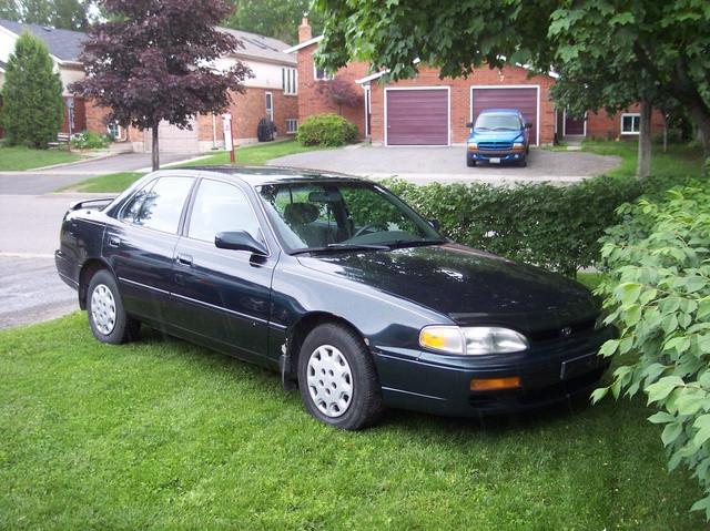 1995 toyota camry 4 dr le sedan pic 34119 640x480 1