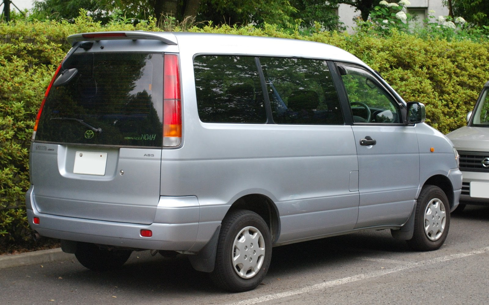 1996 Toyota Townace Noah 02 f0b5f435 5b25 47ac be4e bae805436b4a