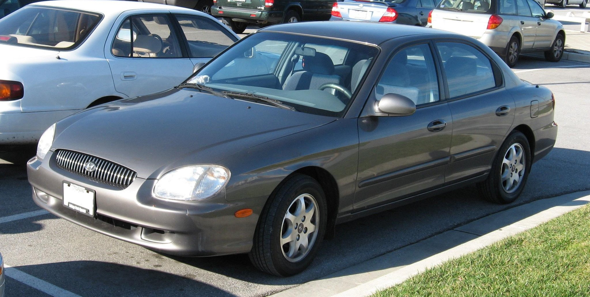 1999 hyundai sonata 1
