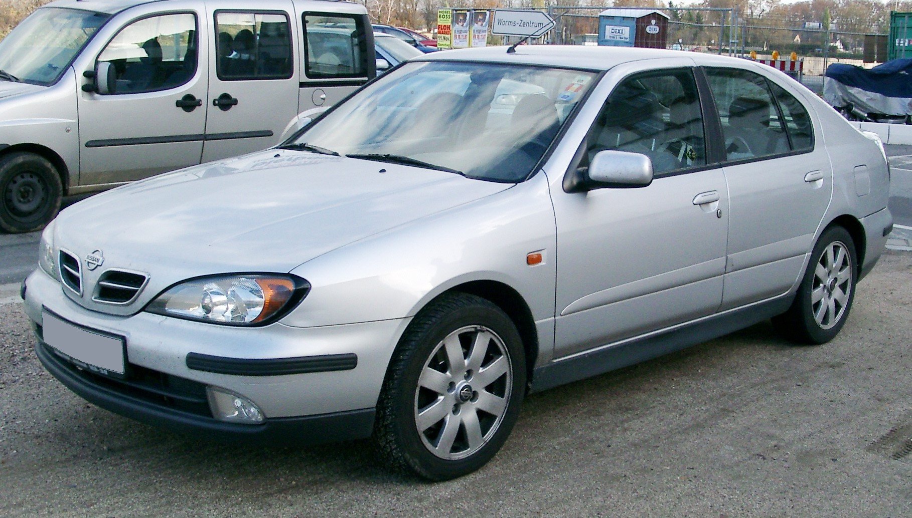 1999 Nissan Primera P11