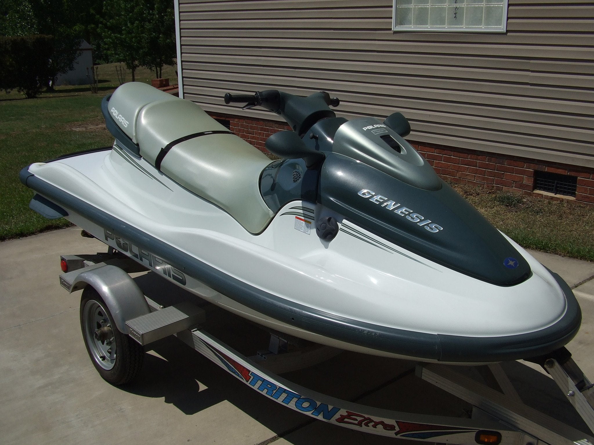 1999 POLARIS GENESIS GENESIS FICHT X 45 PERSONAL WATERCRAFT