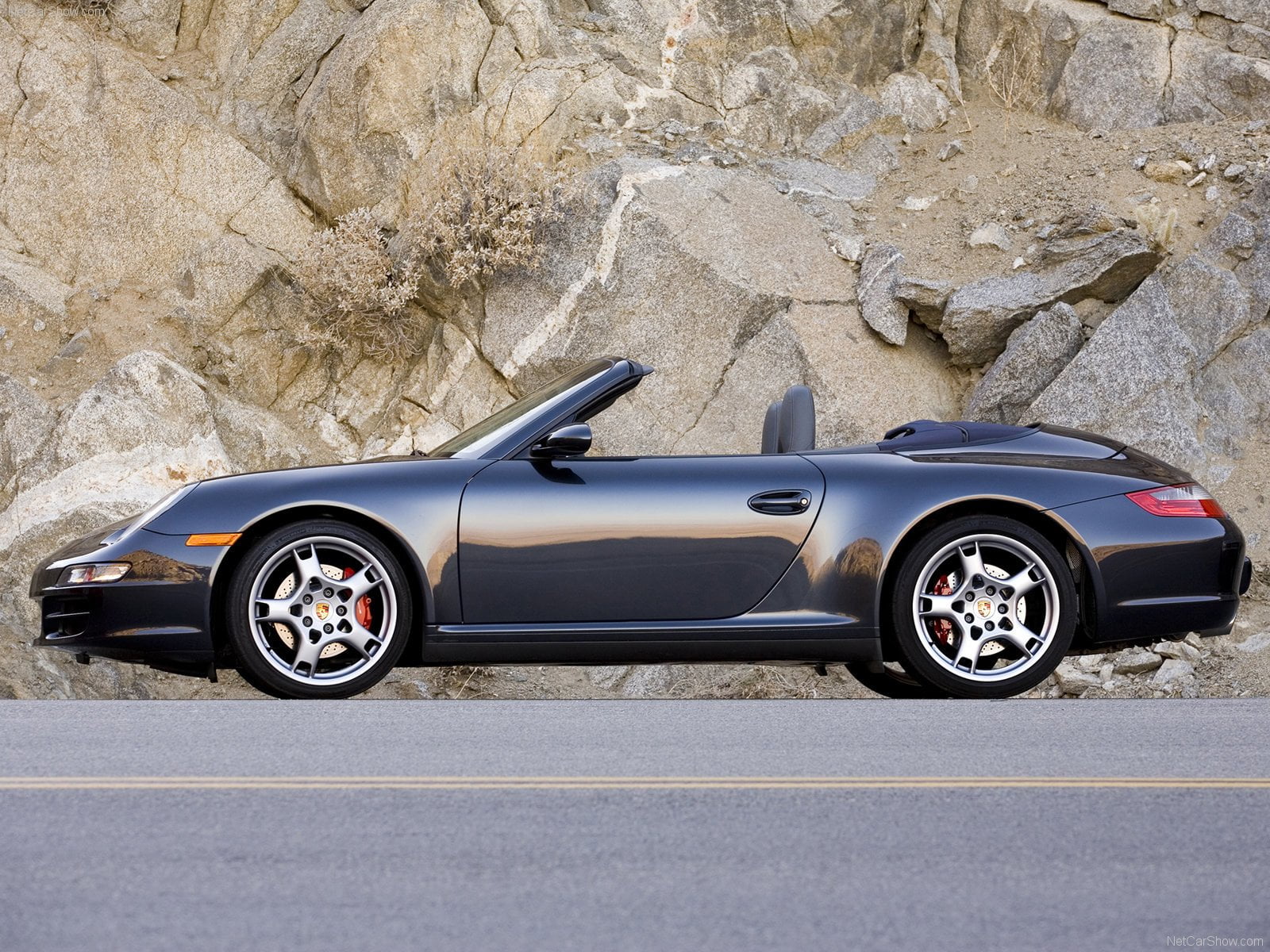 2007 Black Porsche 911 Carrera 4S Cabriolet Wallpaper 004