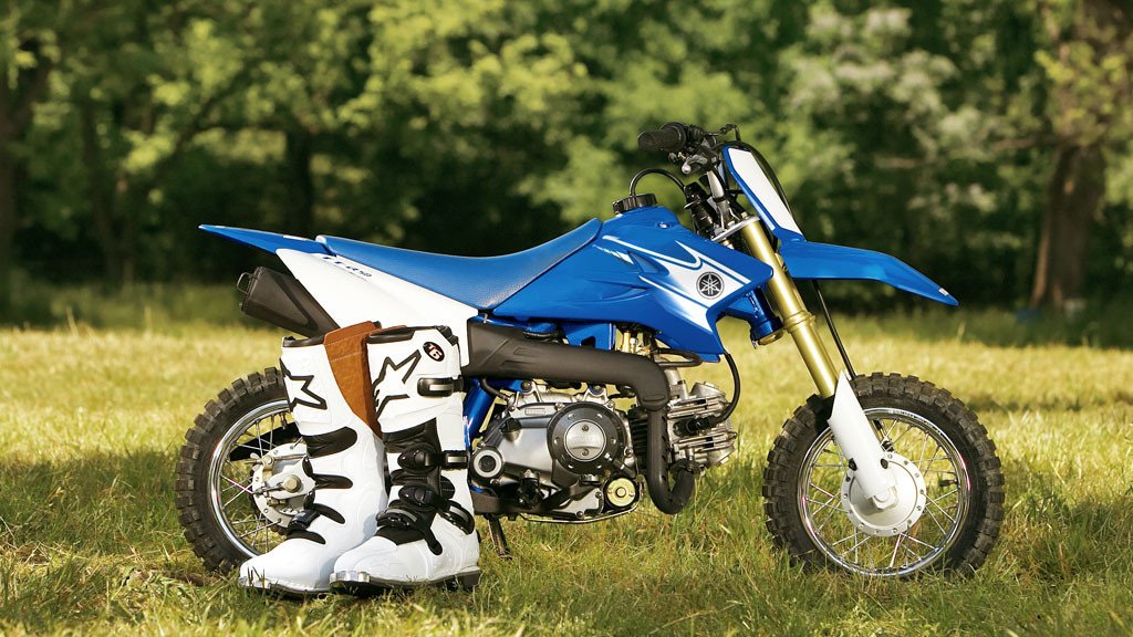 2007 Yamaha TT R50E Motorcycle Service Manual