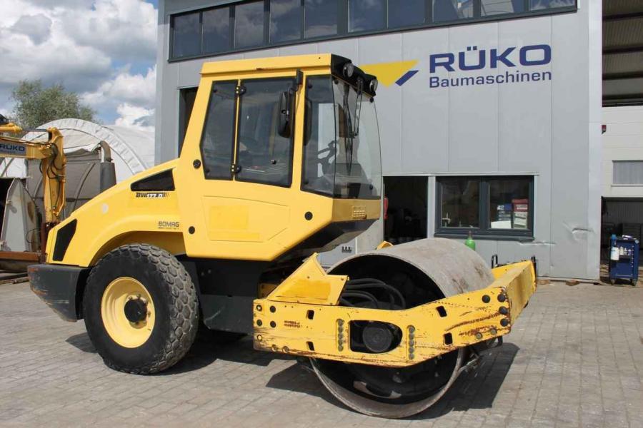 Bomag BW 177 D 4 Single Drum Rollers Service Repair Workshop Manual DOWNLOAD