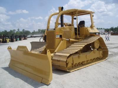 D5 H Caterpillar dozer