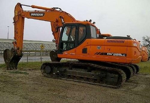 Doosan Daewoo DX225LC