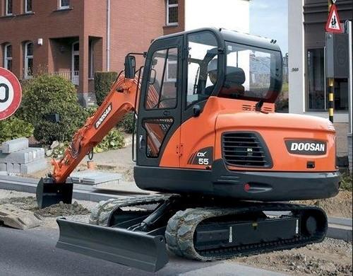 Doosan Daewoo DX55