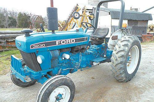 Ford Tractor 3230 3430 3930 4630 4830 Service Repair Workshop Manual