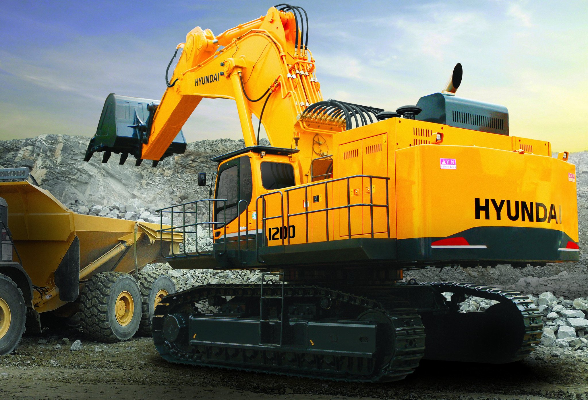 Hyundai R800LC