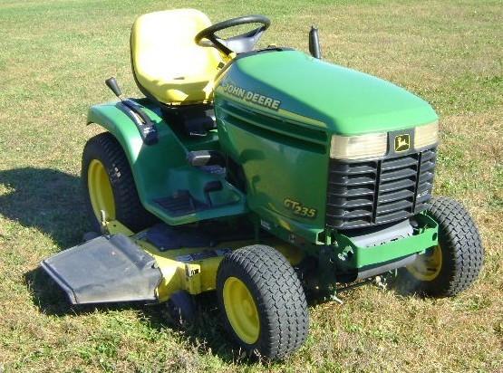 2005 John Deere Garden Tractors GT225, GT235, GT235E And GT245 ...