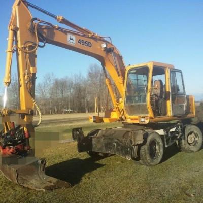 JOHN DEERE 495D EXCAVATOR