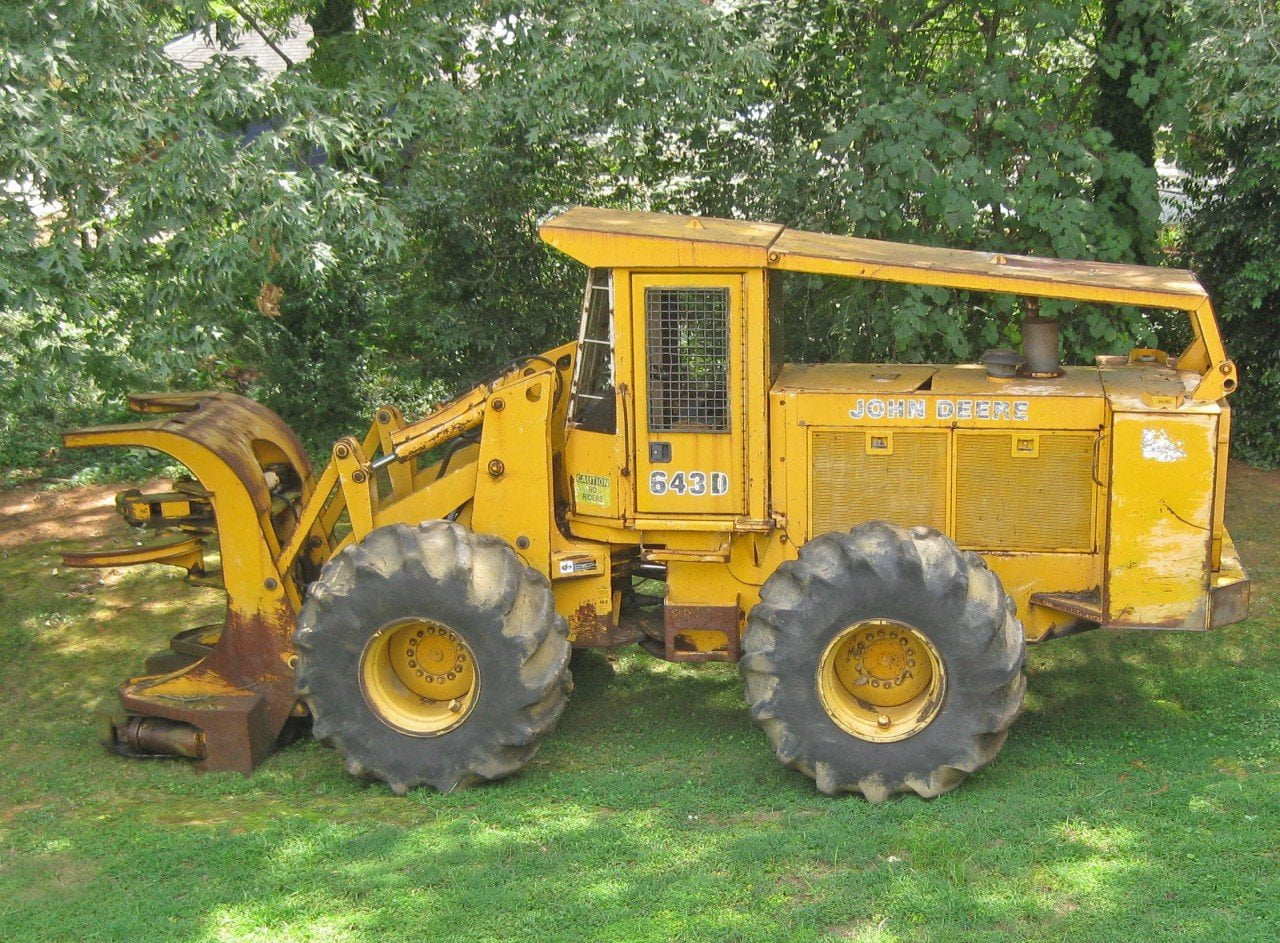 JOHN DEERE 643 FELLER BUNCHER