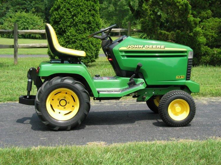 John Deere Garden Tractor GX345