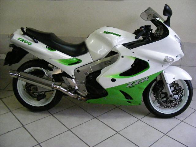 Kawasaki ZZR1200 2002 2005 Repair Service Manual PDF