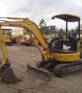 Komatsu PC27MR-2 PC35MR-2 Hydraulic Excavator Operation & Maintenance Manual Download (SN F15001 and up, 6736 and up)