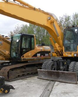 Komatsu PW200-7K, PW220-7K Wheeled Excavator Operation & Maintenance Manual DOWNLOAD (SN: K40146 and up)