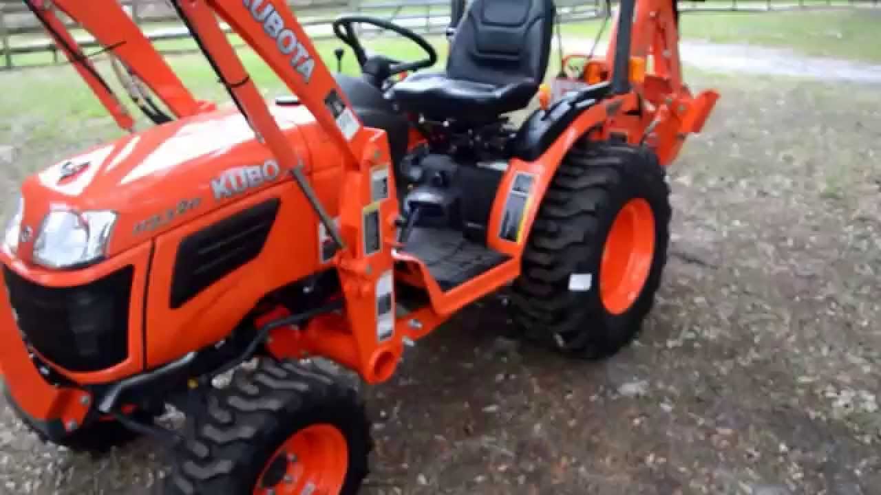 Kubota B2320 Compact Tractor