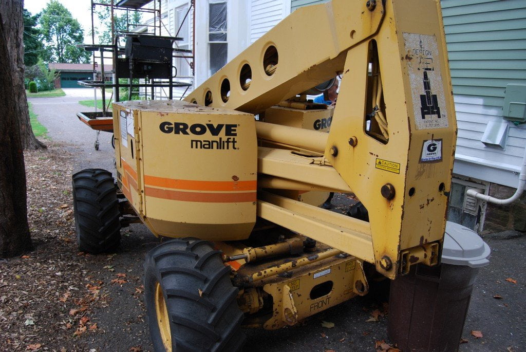 Michigan Sales Used Grove Manlift 006