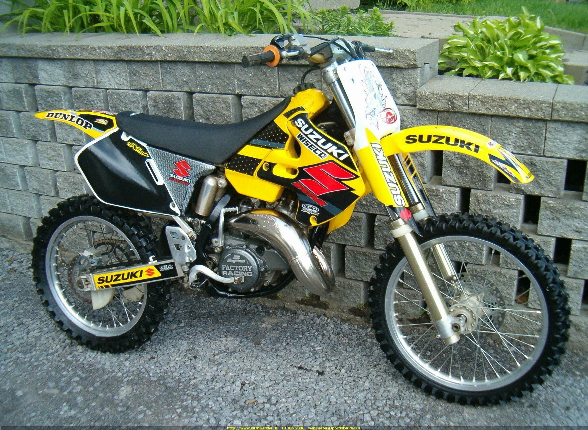 Suzuki AN 125