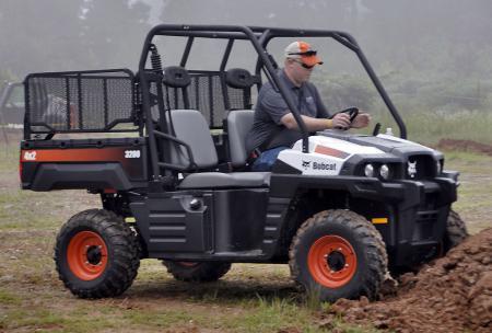 bobcat 3200