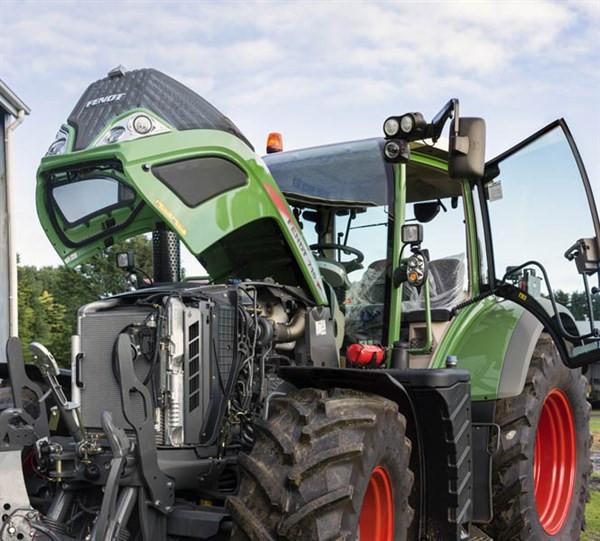 fendt s4 vario engine 8509 600x541 e8d25a01 01eb 49d7 9c62 a67c0ace6925