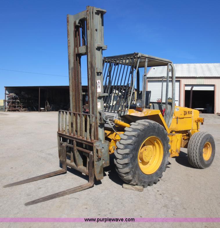 jcb 930 rough terrain