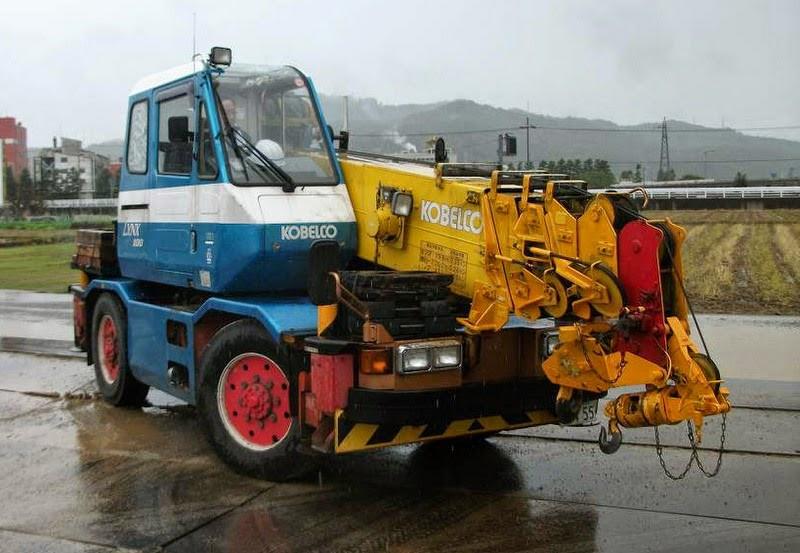 kobelco rk70 2 citycrane 12c7be01 567e 419f b893 98ade166dd40