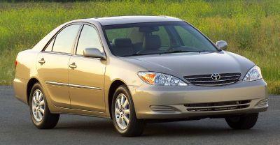 toyota camry 18