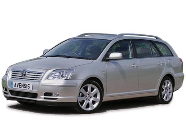 toyota 2005 avensis estate